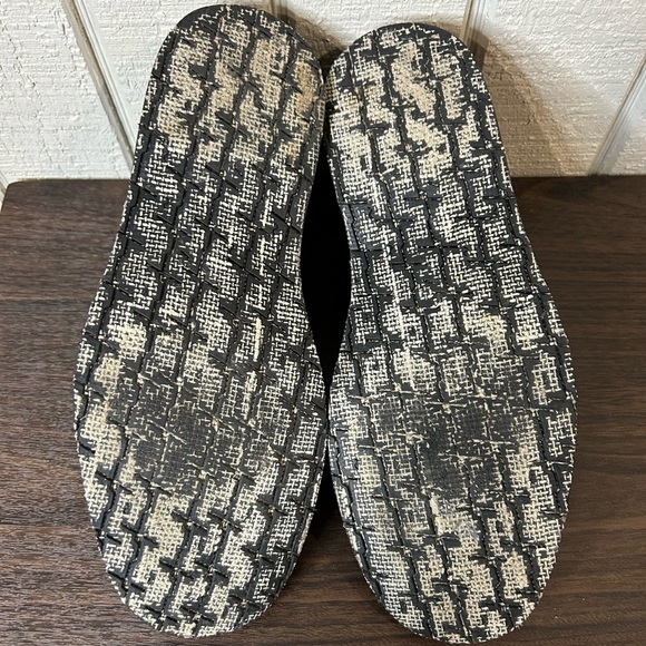 John Varvatos Leather Chukka Boots, size 8.5. - Picture 7 of 8